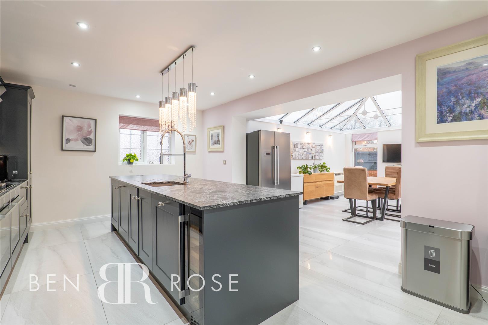 4 bed property in Moss Nook Drive, Preston